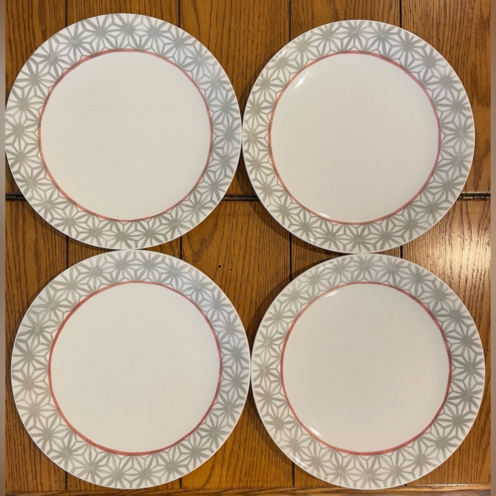 Corelle Dinner Plates, set of 4,Amalfi Rosa pattern,pink/grey geometric pattern
